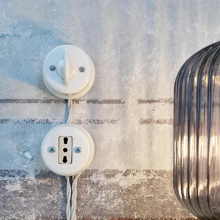 Bassi77 - & * Trapani