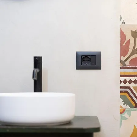 Bassi77 - & Appartement Trapani