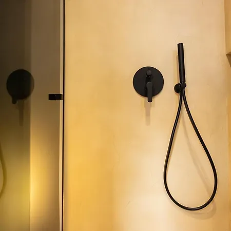 Bassi77 - & * Trapani