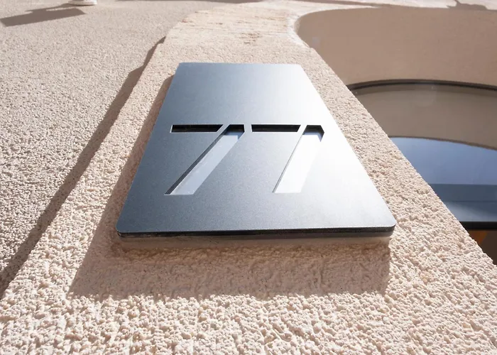 Bassi77 - &